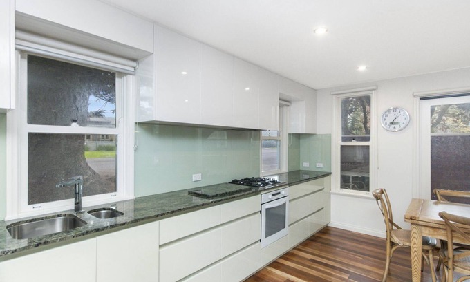 Port Fairy Cottage | Johanssons Perch Cottage