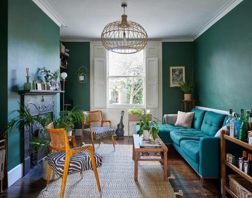 Homerton Apartment | JOIVY Stylish 2-bed house with private garden in Hackney