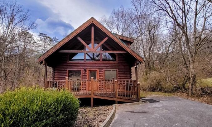 Pigeon Forge House | Jolene Jolene