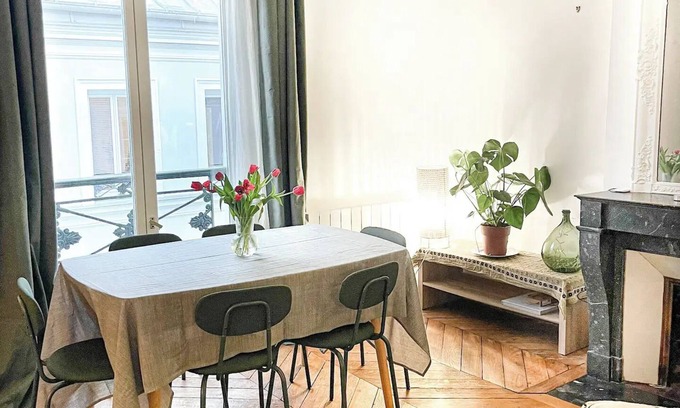 Epinettes Apartment | Joli Appartement au Coeur des Batignolles, Idéal Pour Sillonner Paris en Famille