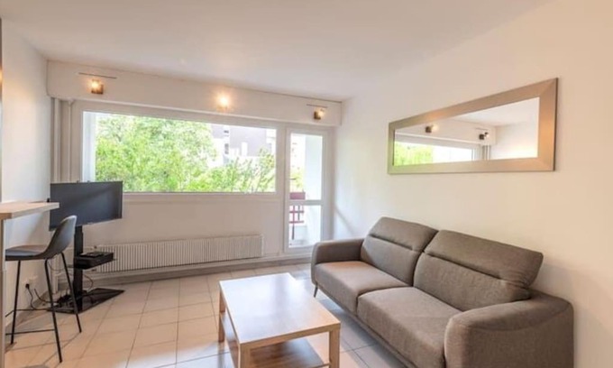 Novel Apartment | joli appartement avec balcon proximité lac