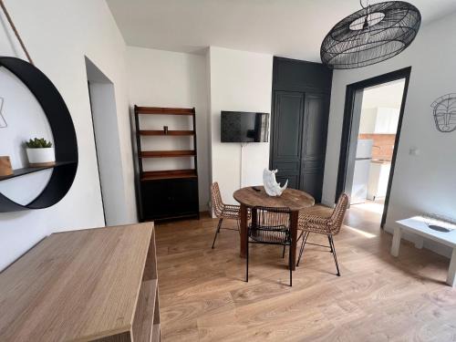 Rosendael Apartment | Joli appartement avec cour privée
