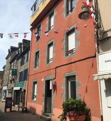 Binic Apartment | Joli appartement calme à Binic dans rue piétonne
