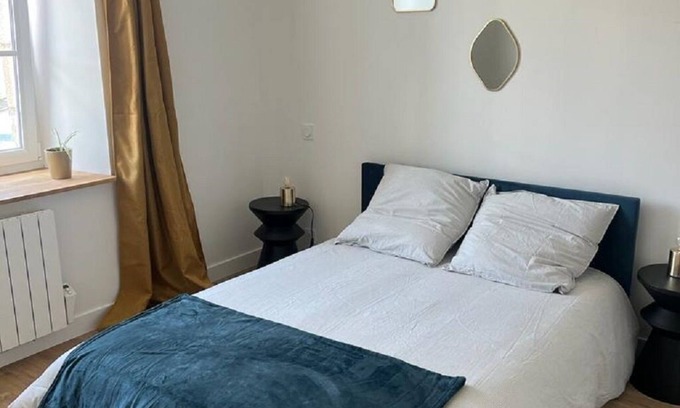 Hennebont Apartment | Joli Appartement T2, Plein Centre Ville D'hennebont , Parking Gratuit
