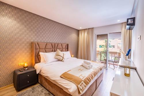 Camp El Ghoul Apartment | Joli cocon à Marrakech Balcon privé et confort