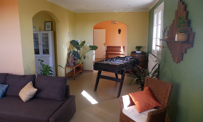 Castelnaudary House | Joli Coin de Verdure Avec Piscine et spa