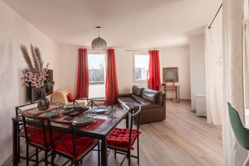 Castanet-Tolosan Apartment | Joli loft équipé, tennis, piscine