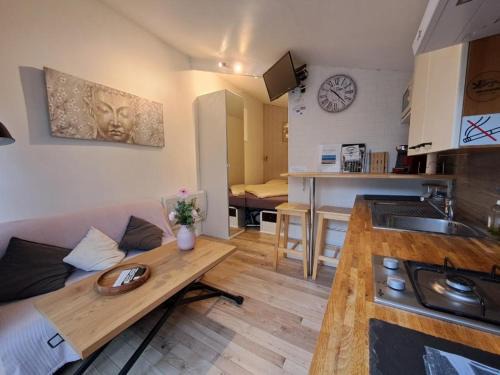 Ouistreham House | Joli studio au calme dans un jardin privatif