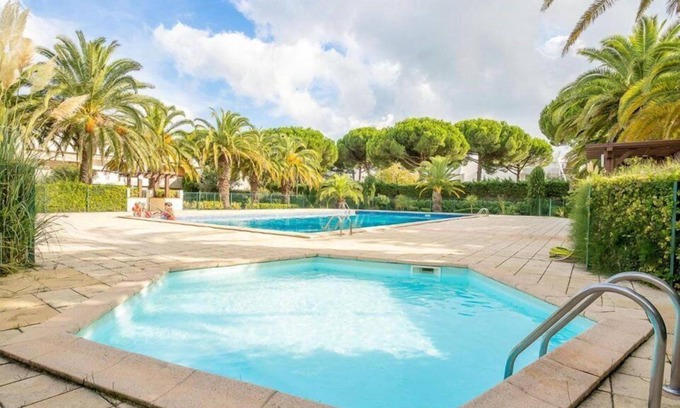 La Petite Motte Apartment | Joli T2 CABINE 5 COUCHAGES RENOVE AVEC PISCINE LA GRANDE MOTTE | PETITE MOTTE