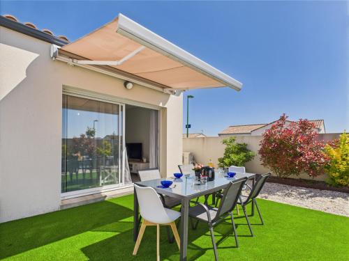 Saint-Vincent-sur-Jard House | Jolie maison pour 6 avec jardin