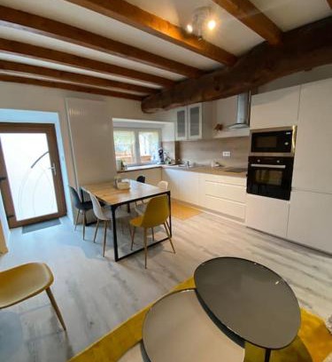 Tregueux House | Jolie maison de campagne à la ville chez TINAT