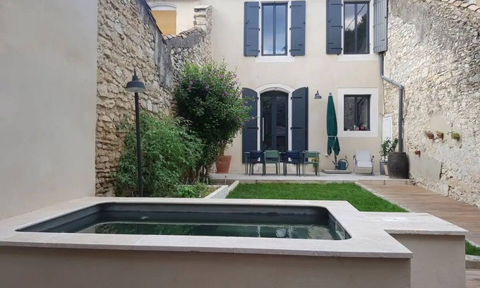 Mont Duplan House | Jolie Maison de Ville Avec Bassin et Garage