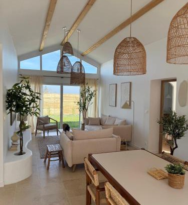 Moussais-la-Bataille Villa | Jolie Villa avec bain balnéothérapie