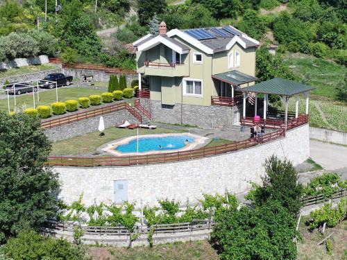 Elbasan Villa | Jon Private Vila