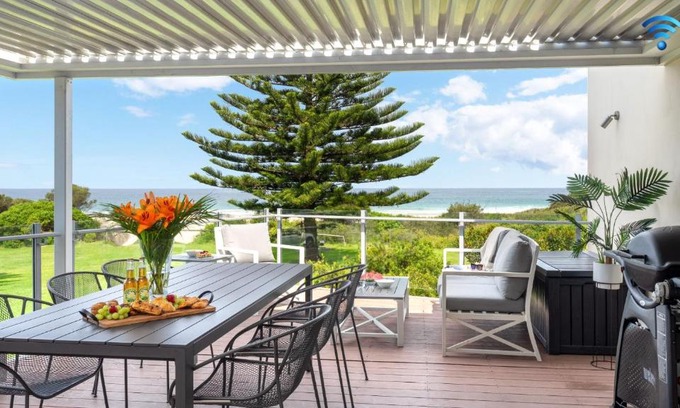 Kiama Downs House | Jones Waterfront Beach Escape