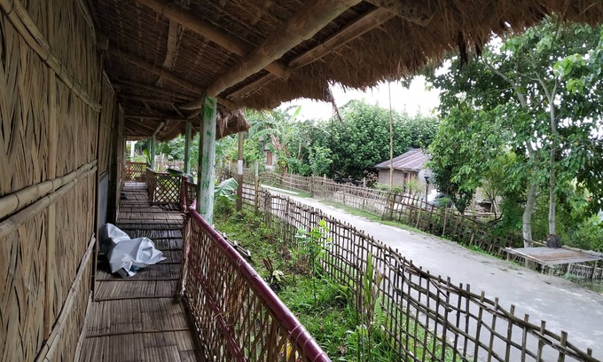 Jorhat Hotel | Jonki Panoi Bamboo Cottages