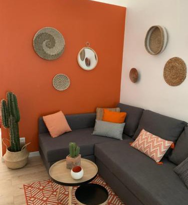7th Arrondissement Apartment | JOOLIA SooHome