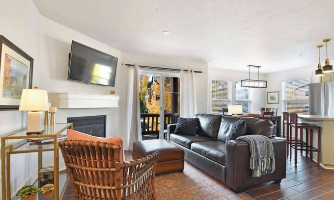 Park City Apartment | Jordanelle Escape: Lake Life, Mountain Highs