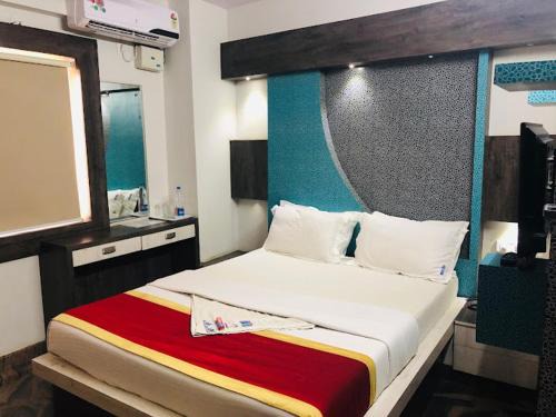 Bommasandra Hotel | Joy Lux Stay