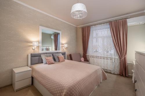 Centrs Apartment | Joya Mia - the soul of Riga & free parking
