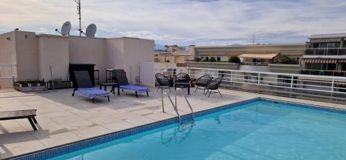 Antibes Apartment | Juan 4 prs, clim, 300m plage, piscine, parking