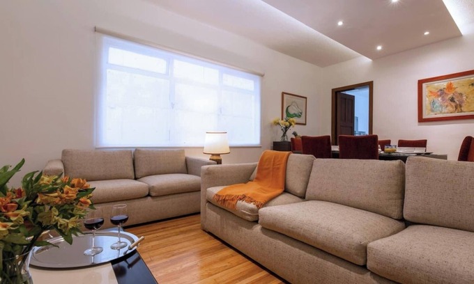 Reforma Apartment | Juarez 4BR| 3BA great location