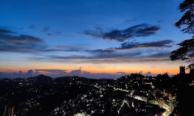 Shoghi Apartment | Jujurana - Valley View 1BHK Apartment | Wifi, Parking, Balcony | Near Shimla!