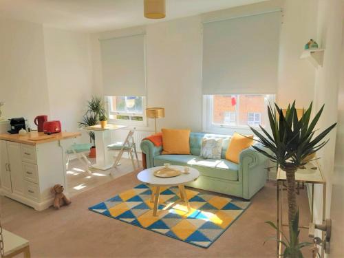 Pimlico Apartment | Julian apartment center of London