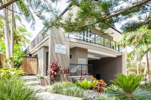 Byron Bay Apartment | Julians Apartments