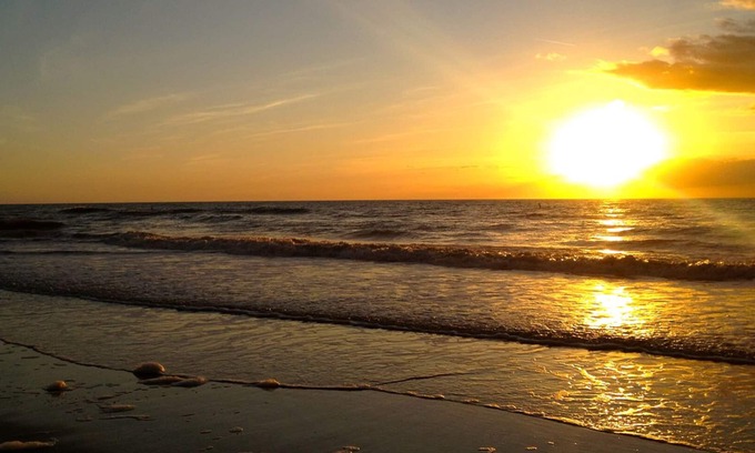 Indian Rocks Beach Condo | Julie's Beachfront Getaway