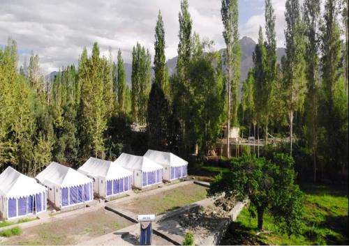 Hunder Other | Julley World Camp