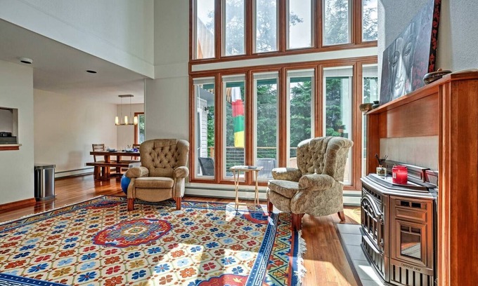 Downtown Juneau House | Juneau Hideaway~Glaciers~5 min to downtown~ Hiking