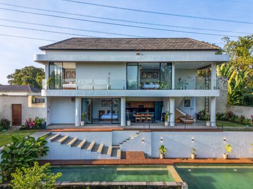 Cepaka Villa | Jungle Breeze Villa by Betterplace