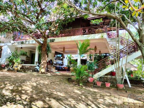Krong Kaeb House | Jungle House Kep