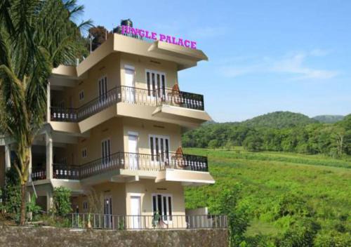 Thekkady House | Jungle Palace Homestay