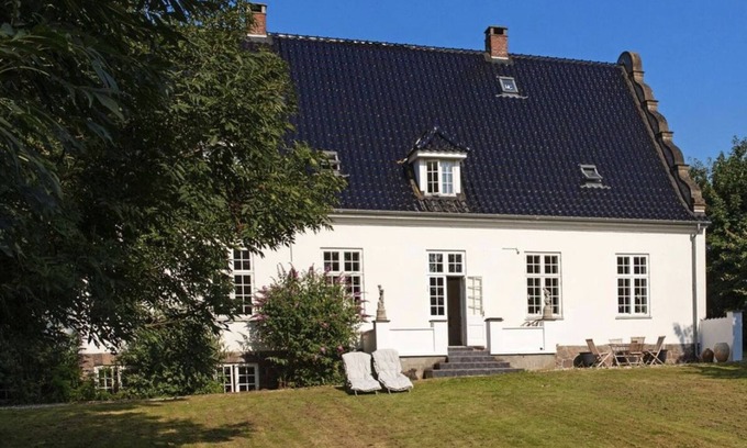 Jungshoved Bed & Breakfast | Jungshovedgaard Bed & Breakfast