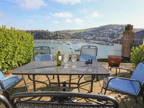 Dartmouth House | Juniper Cottage