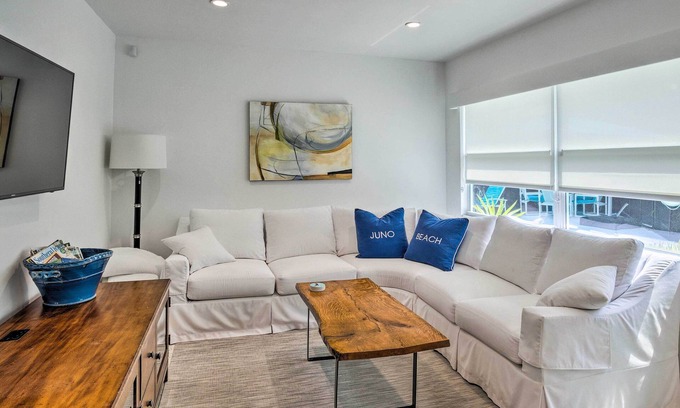Juno Beach House | Juno Beach House w/Private Pool: Walk to Beach!