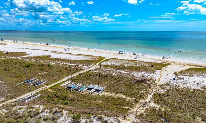 Siesta Key Apartment | Just Beachy by Beachside Management