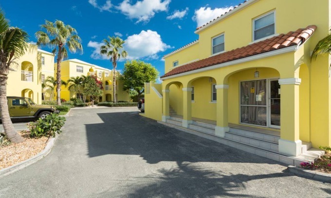 Grace Bay Condo | Just off the Beach, Relax at Inn At Grace Bay #121