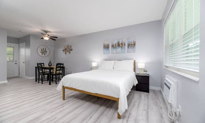 Wilton Manors Apartment | Just Off Wilton Drive! Apt 5