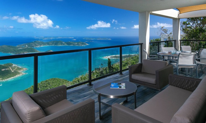 Lower Carolina Villa | Just Steps from the Pool