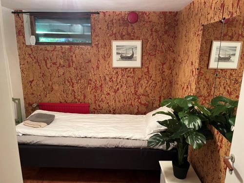 Bastad Apartment | Källarlägenhet - Enkelt boende