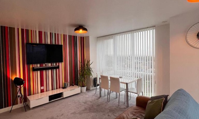 Hemel Hempstead Apartment | K D Tower Lux Apartment