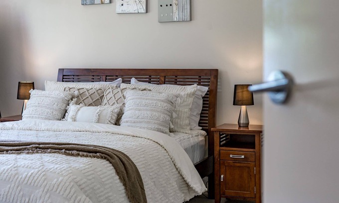 Victor Harbor House | K.Rose Cottage In the heart of Victor Harbor