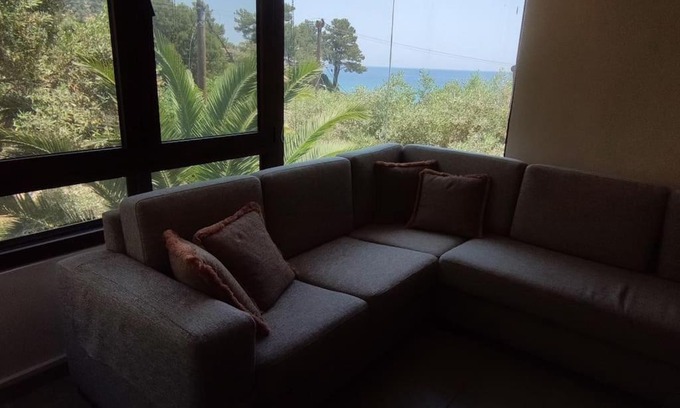 Chrisi Ammoudia House | K. Villa - Golden Beach