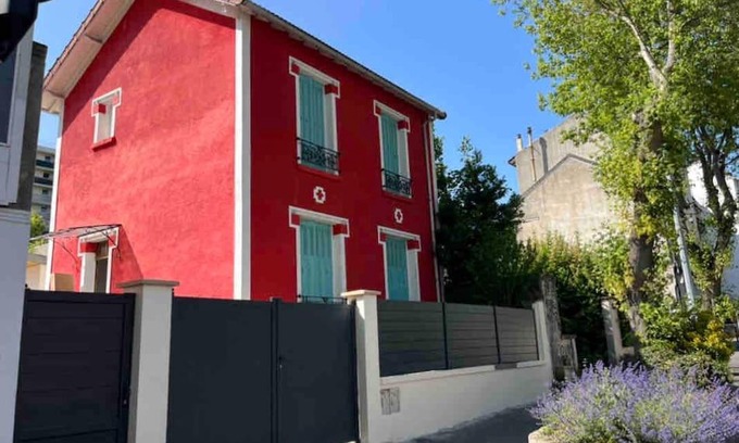 Bagneux Villa | K3- Maison 2min RER 15min PARIS-EXPO 4 chambres/10 lits