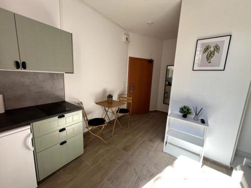 Liesing Apartment | K42 Studio Apartments
