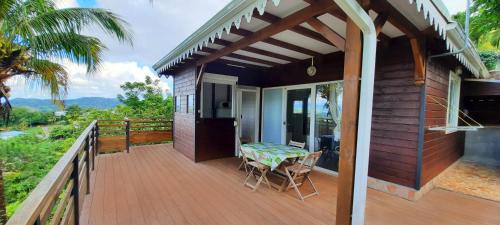 Saint-Esprit Ski Chalet | Kachiman