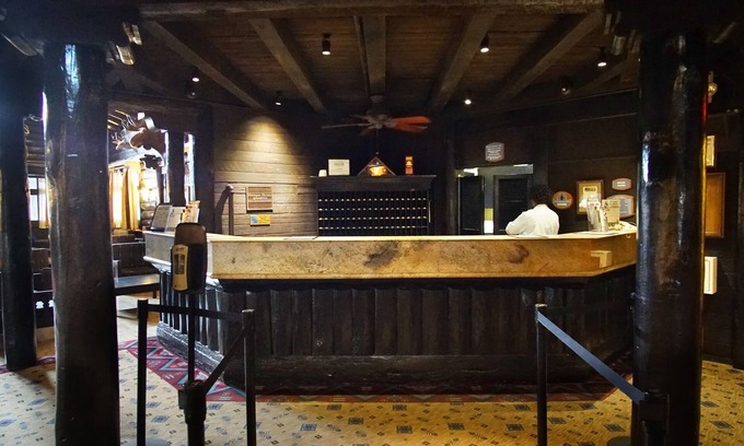 Grand Canyon Village Hotel | Kachina Lodge - Inside the Park
